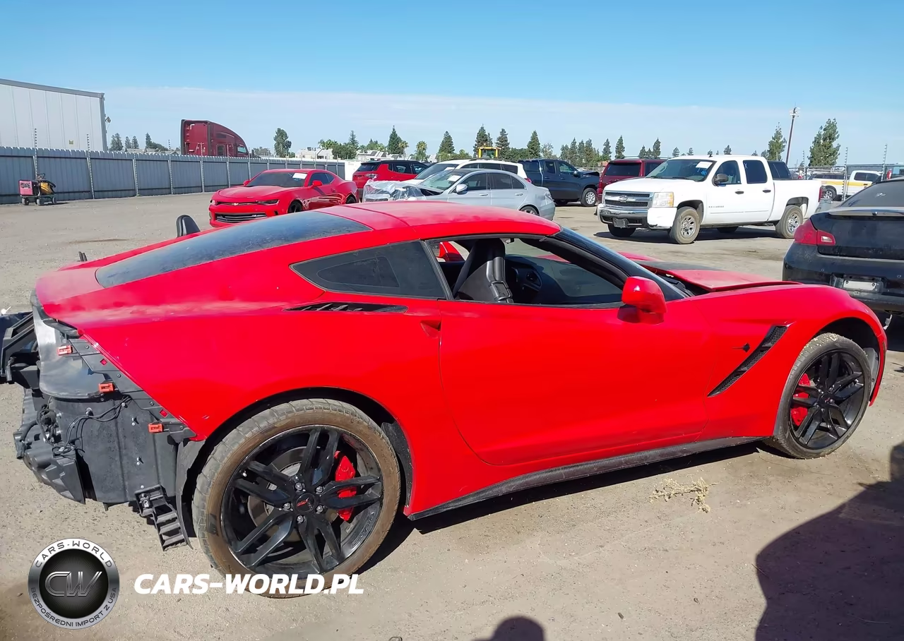 2018 Chevrolet Corvette Stingray VIN:1G1YB2D70J5101570 - 13