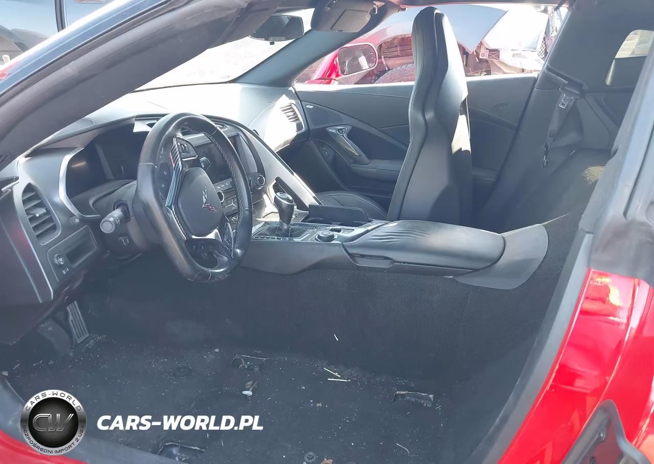 2018 Chevrolet Corvette Stingray VIN:1G1YB2D70J5101570 - 5