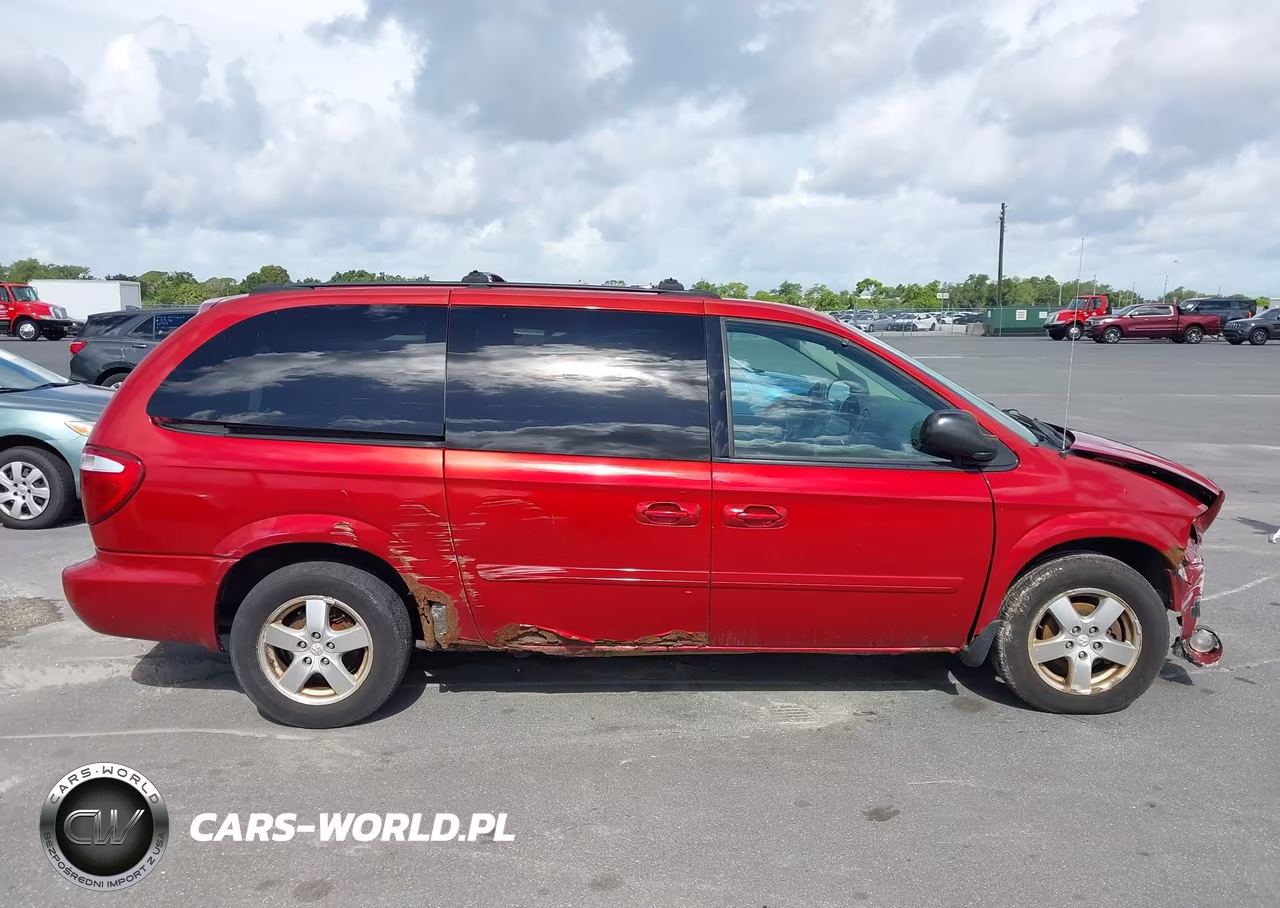 2005 Dodge Caravan Sxt VIN:2D8GP44L35R201251 - 13