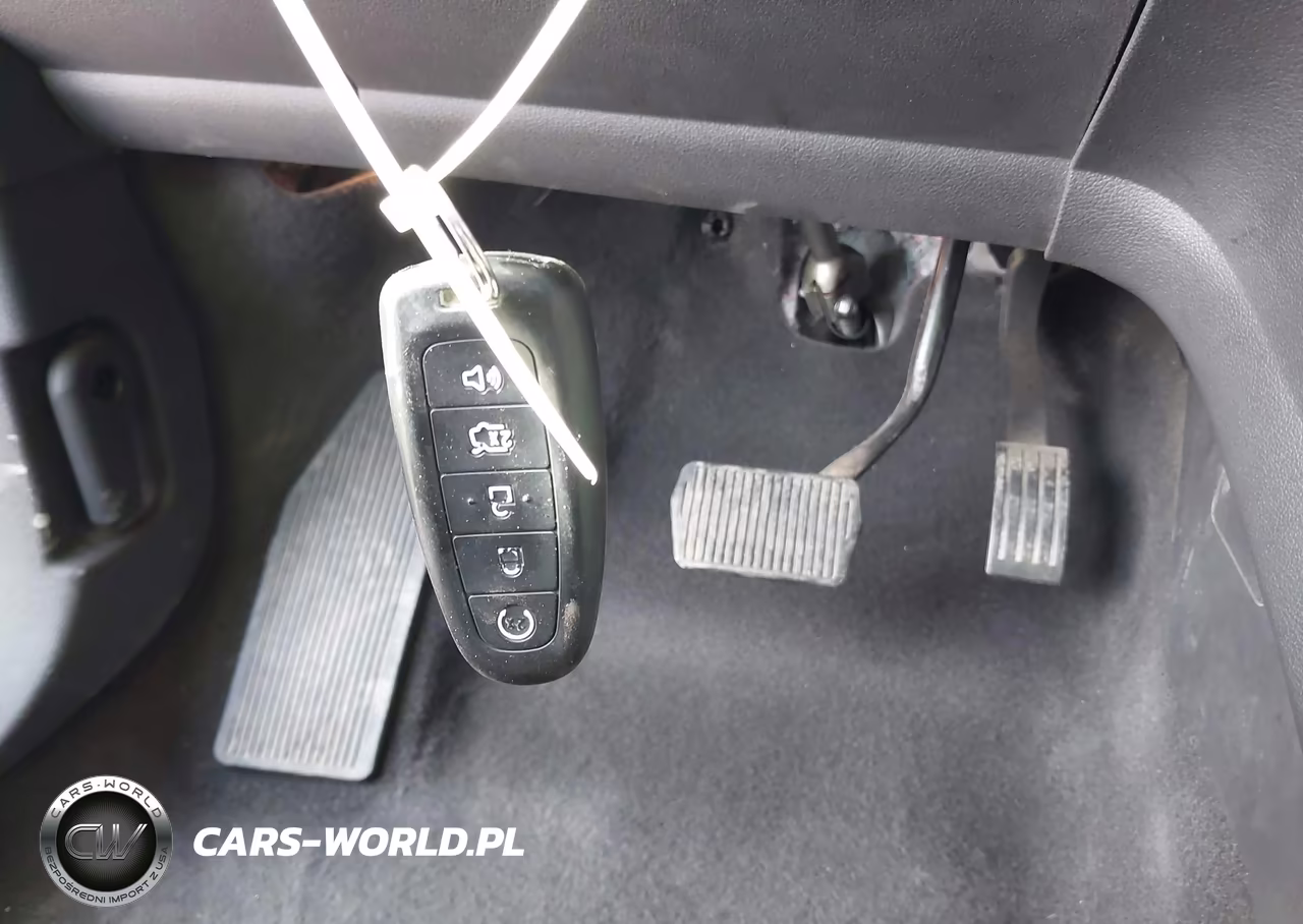2019 Ford Escape Se VIN:1FMCU0GD7KUC52197 - 11