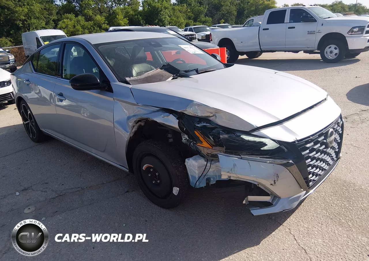 2024 Nissan Altima Sr Fwd – zdjęcie 1 z 16