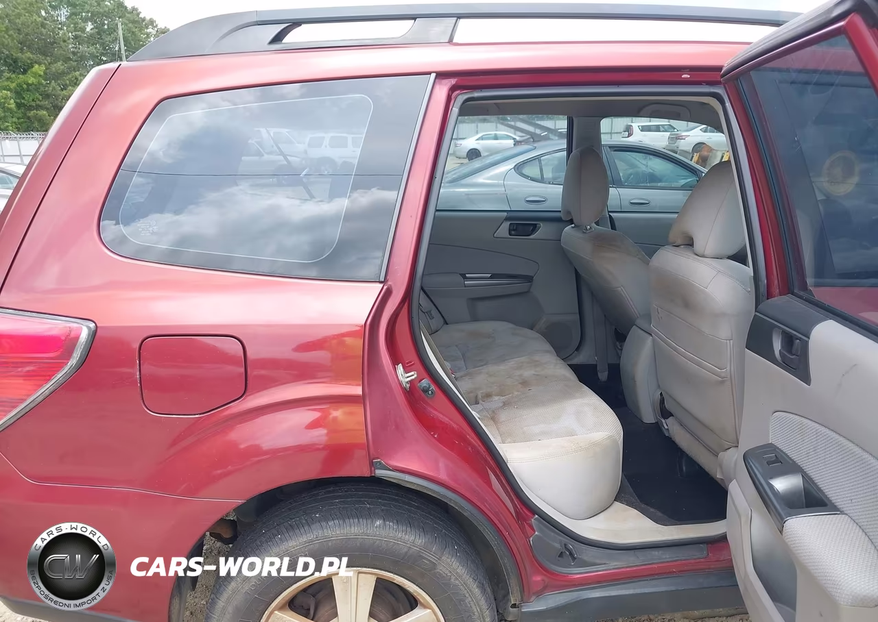 2011 Subaru Forester 2.5X VIN:JF2SHBBC4BH744775 - 8