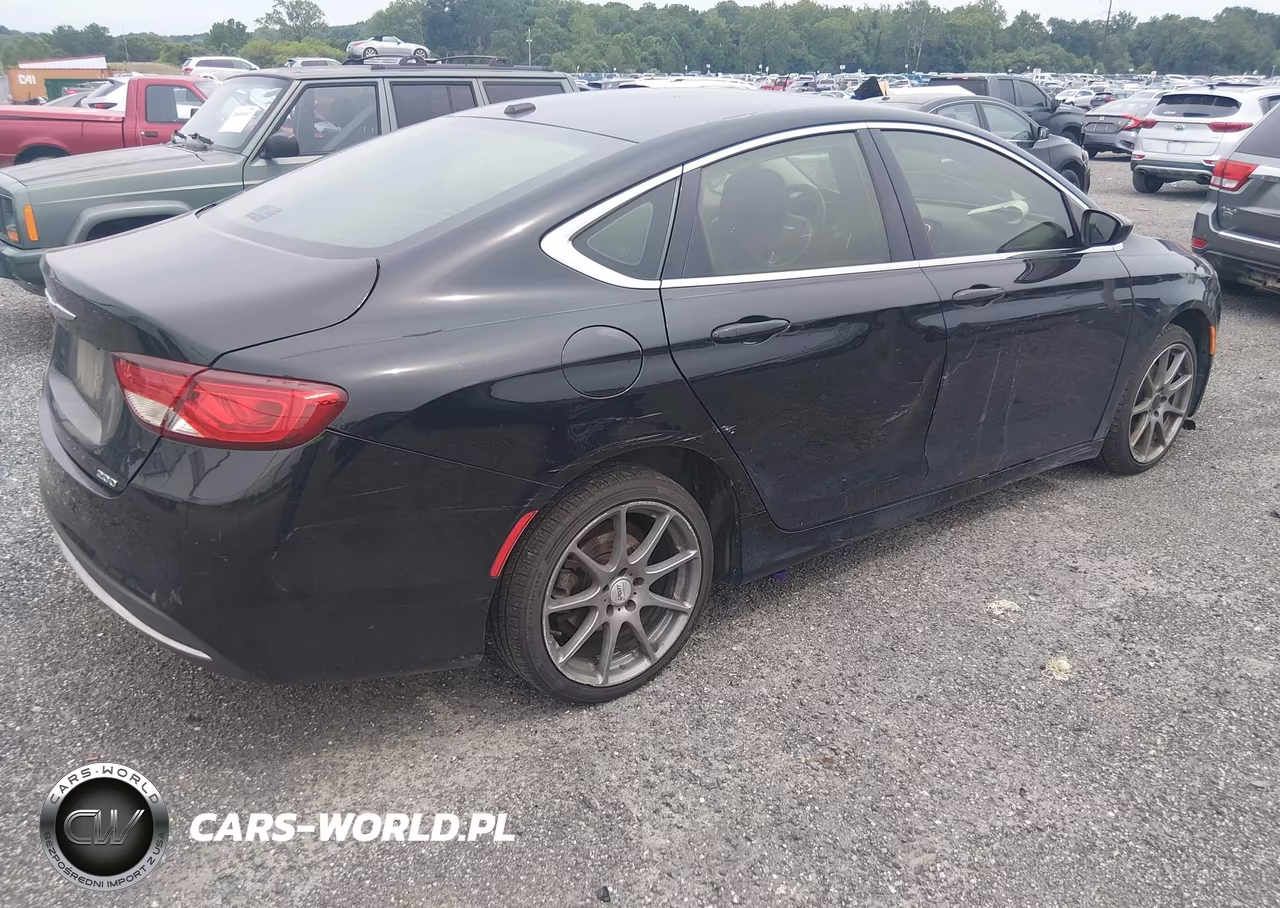 2015 Chrysler 200 Limited VIN:1C3CCCAB9FN569046 - 4