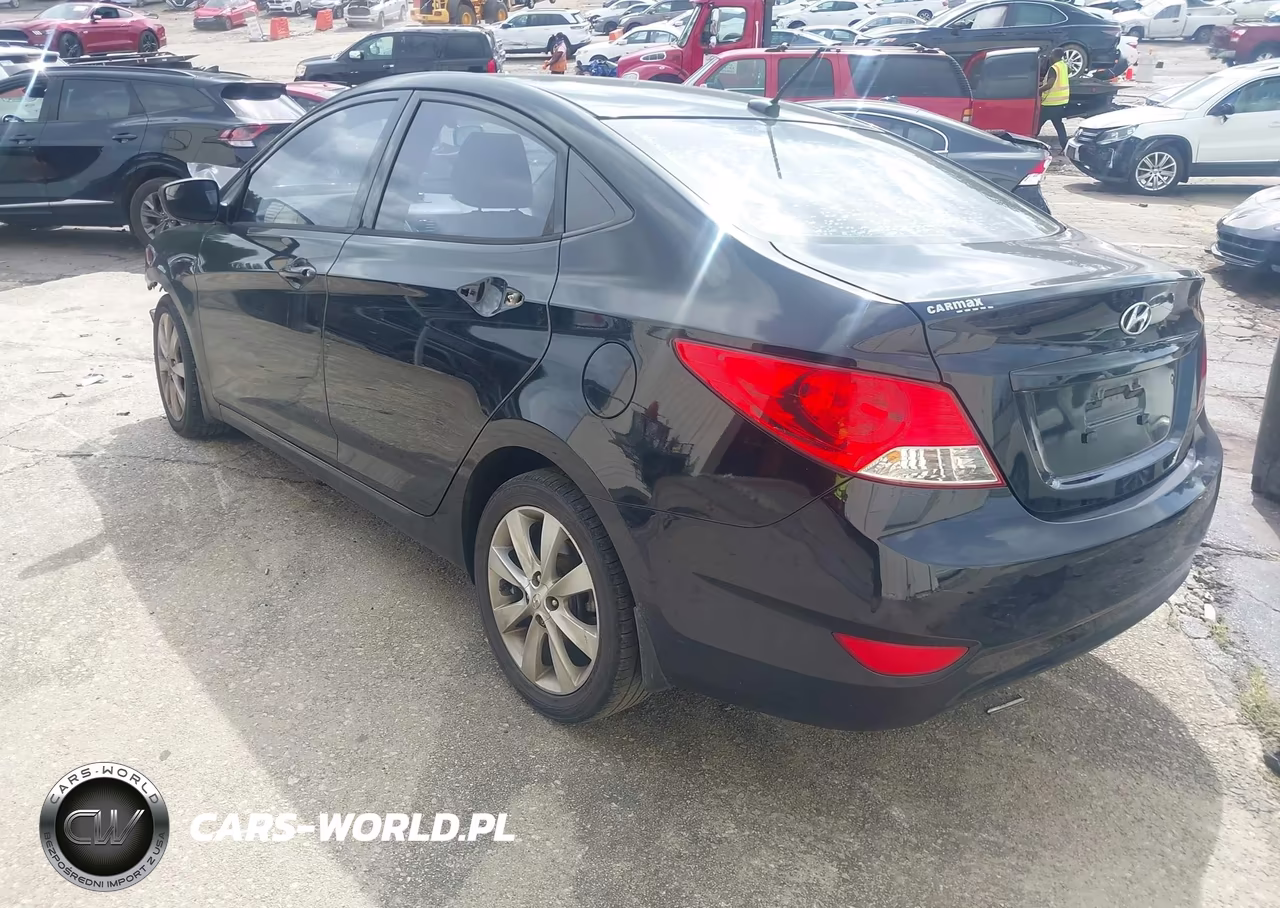 2014 Hyundai Accent Gls VIN:KMHCU4AE3EU738048 - 3