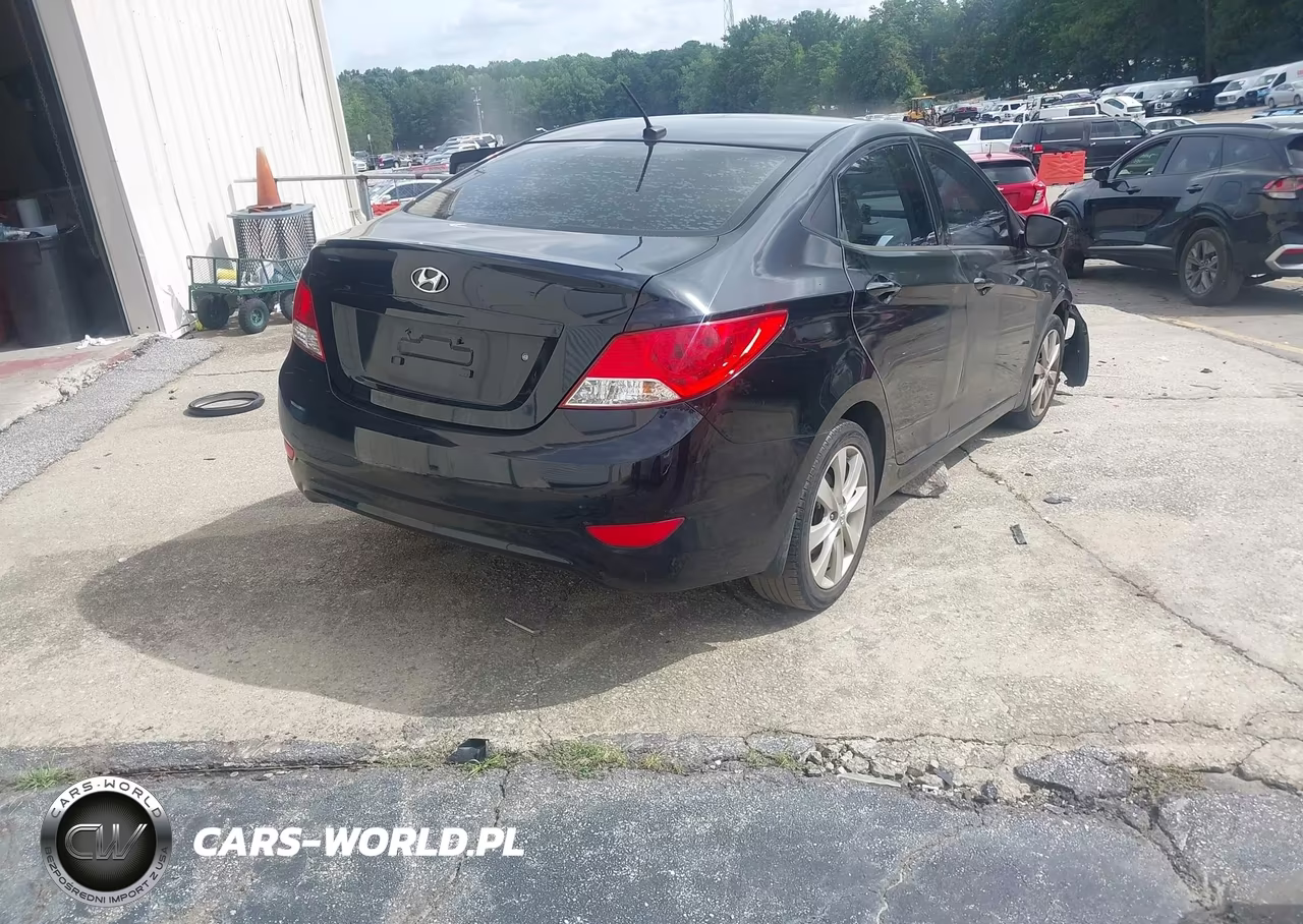 2014 Hyundai Accent Gls VIN:KMHCU4AE3EU738048 - 4