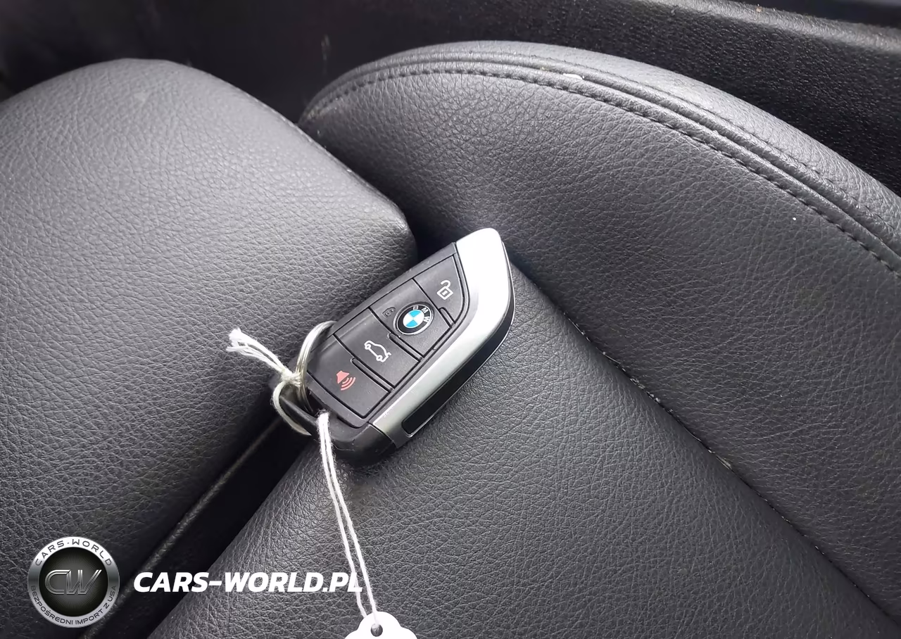 2020 BMW X2 xDrive28I VIN:WBXYJ1C07L5P32718 - 11