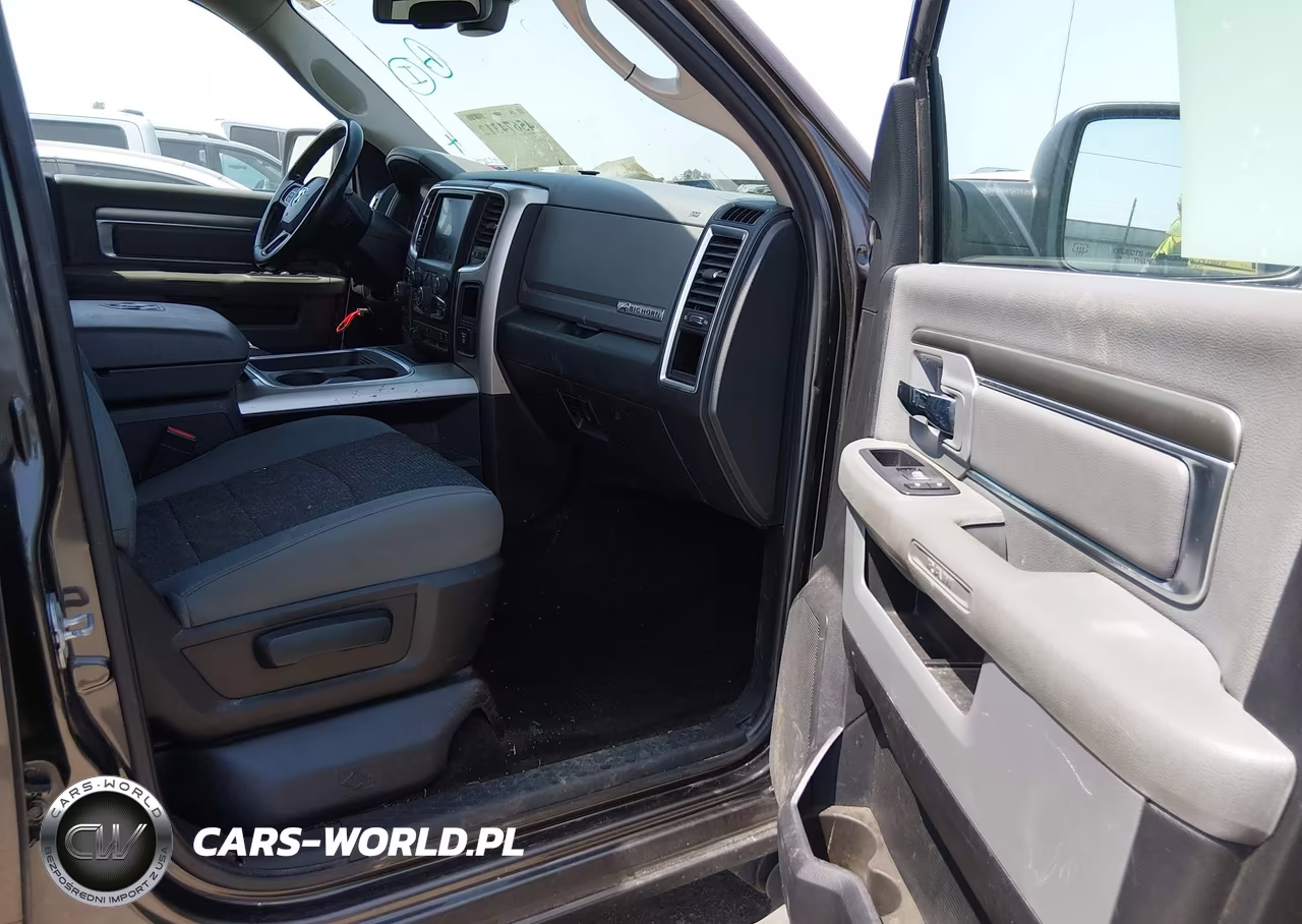 2016 Ram 1500 Big Horn VIN:3C6RR7LT8GG136353 - 5