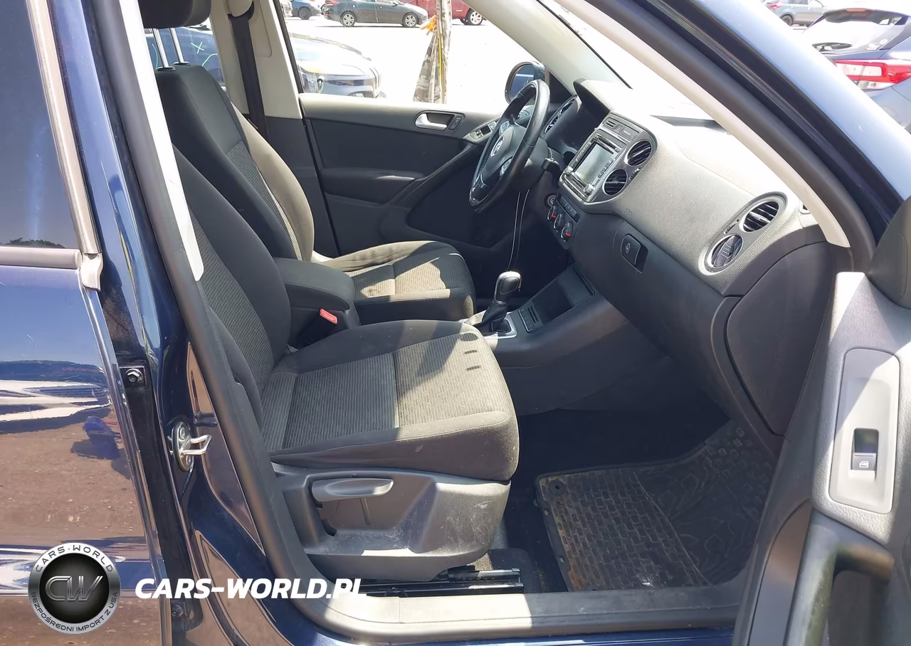 2015 Volkswagen Tiguan S VIN:WVGBV7AX2FW585891 - 5