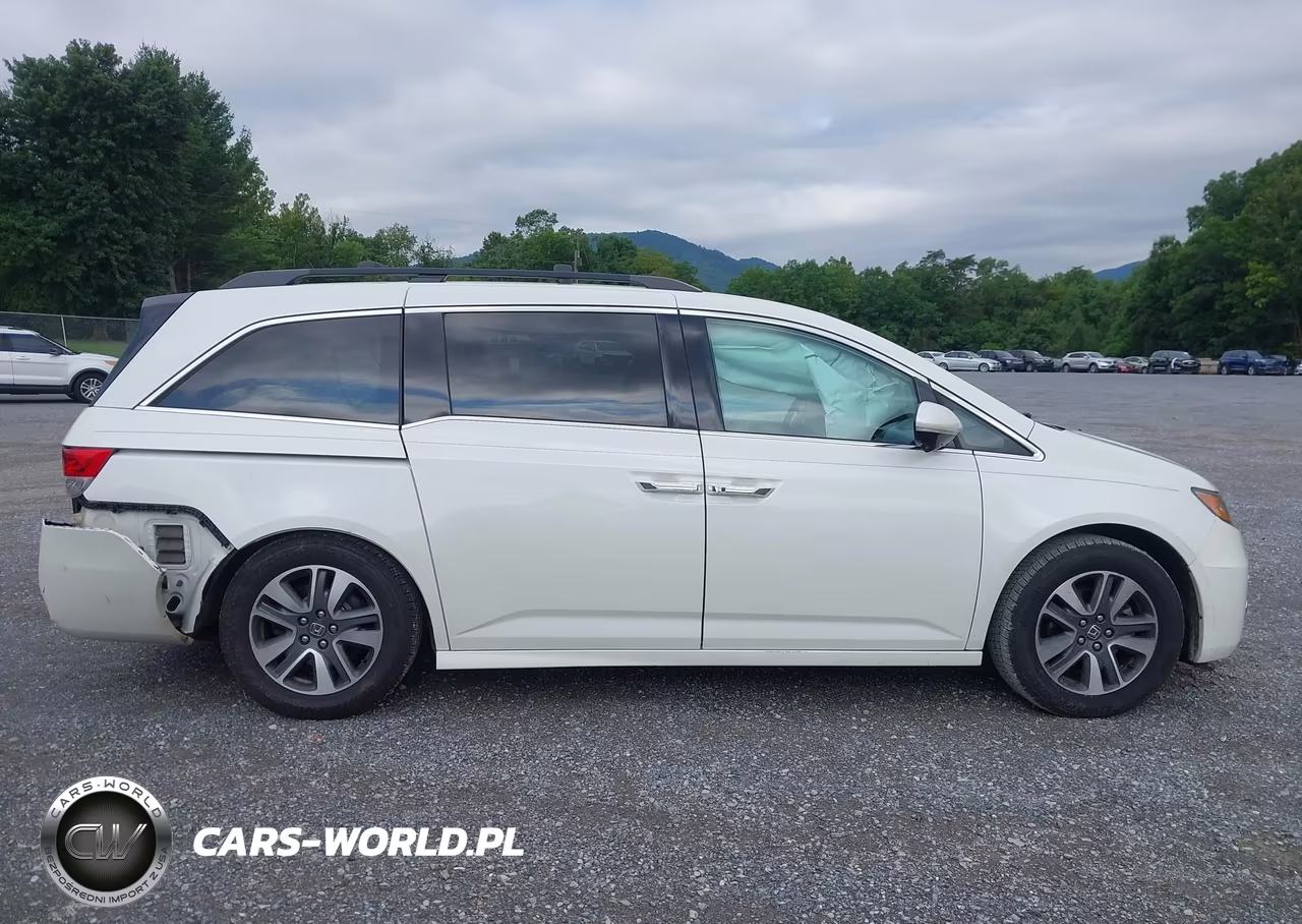 2016 Honda Odyssey Touring-Touring Elite VIN:5FNRL5H94GB008449 - 13