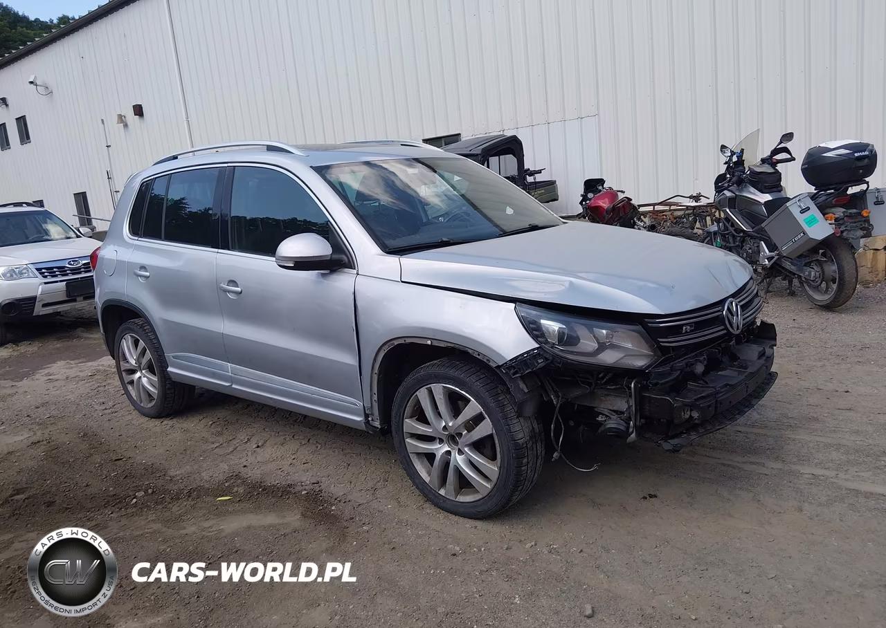 2014 Volkswagen Tiguan R-Line