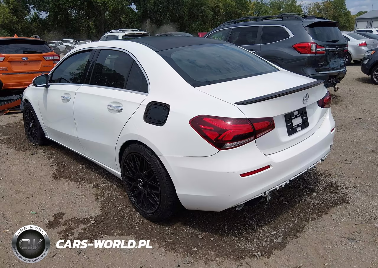 2019 Mercedes-Benz A 220 4Matic VIN:WDD3G4FB6KW027380 - 3