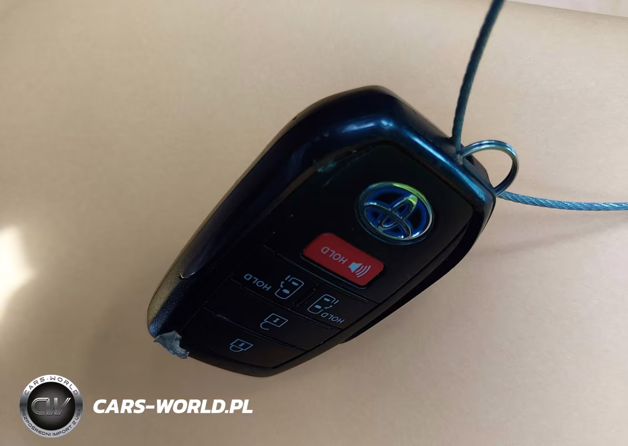 2024 Toyota Sienna Le VIN:5TDKRKEC3RS200846 - 11