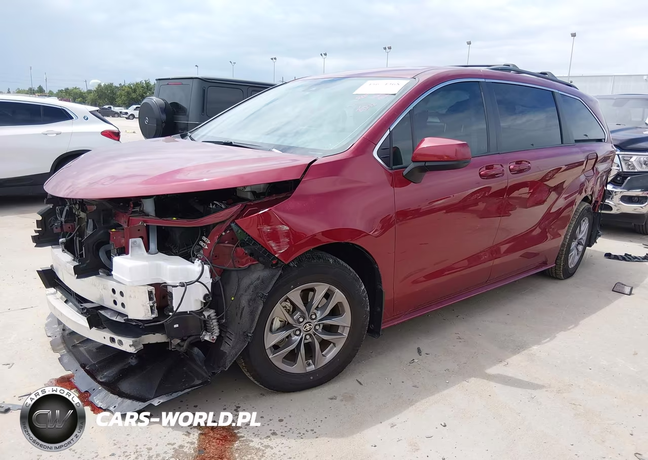 2024 Toyota Sienna Le VIN:5TDKRKEC3RS200846 - 2