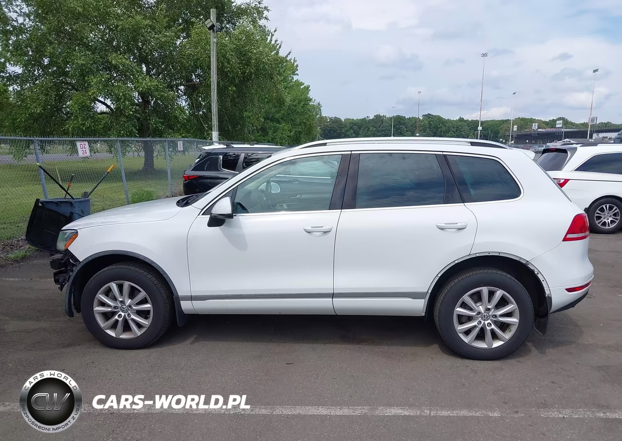2013 Volkswagen Touareg Vr6 Sport VIN:WVGEF9BPXDD013206 - 14