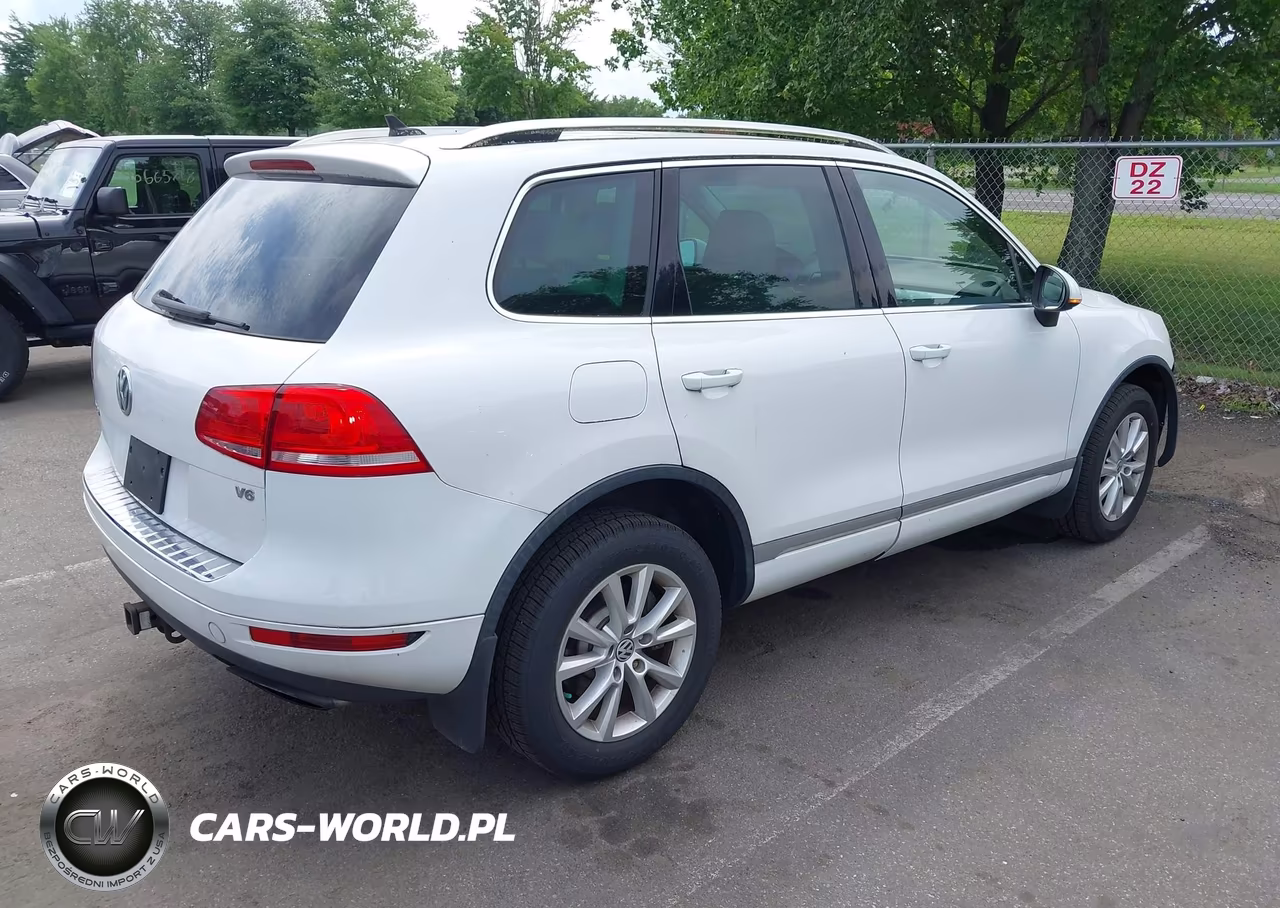 2013 Volkswagen Touareg Vr6 Sport VIN:WVGEF9BPXDD013206 - 4