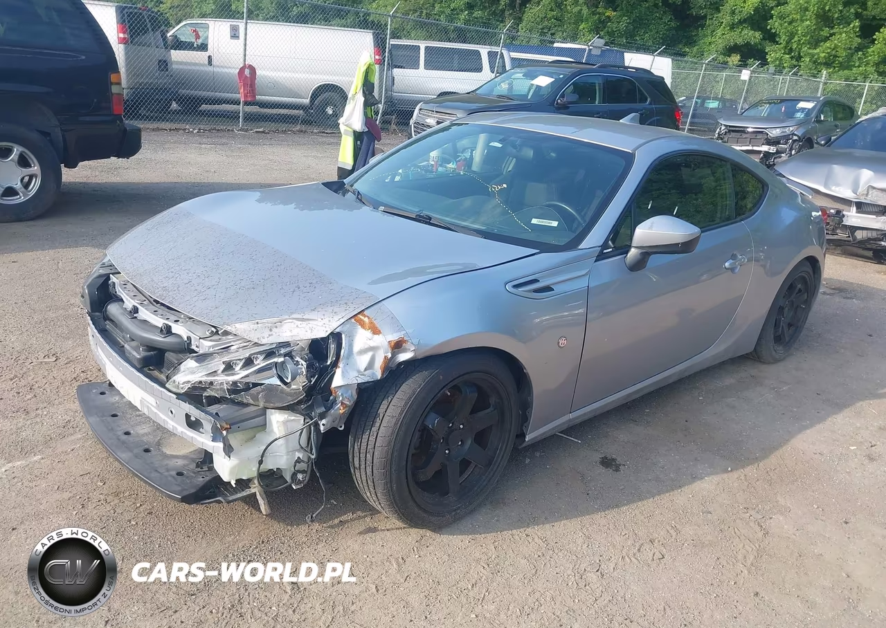 2017 Toyota 86 VIN:JF1ZNAA17H9709317 - 2