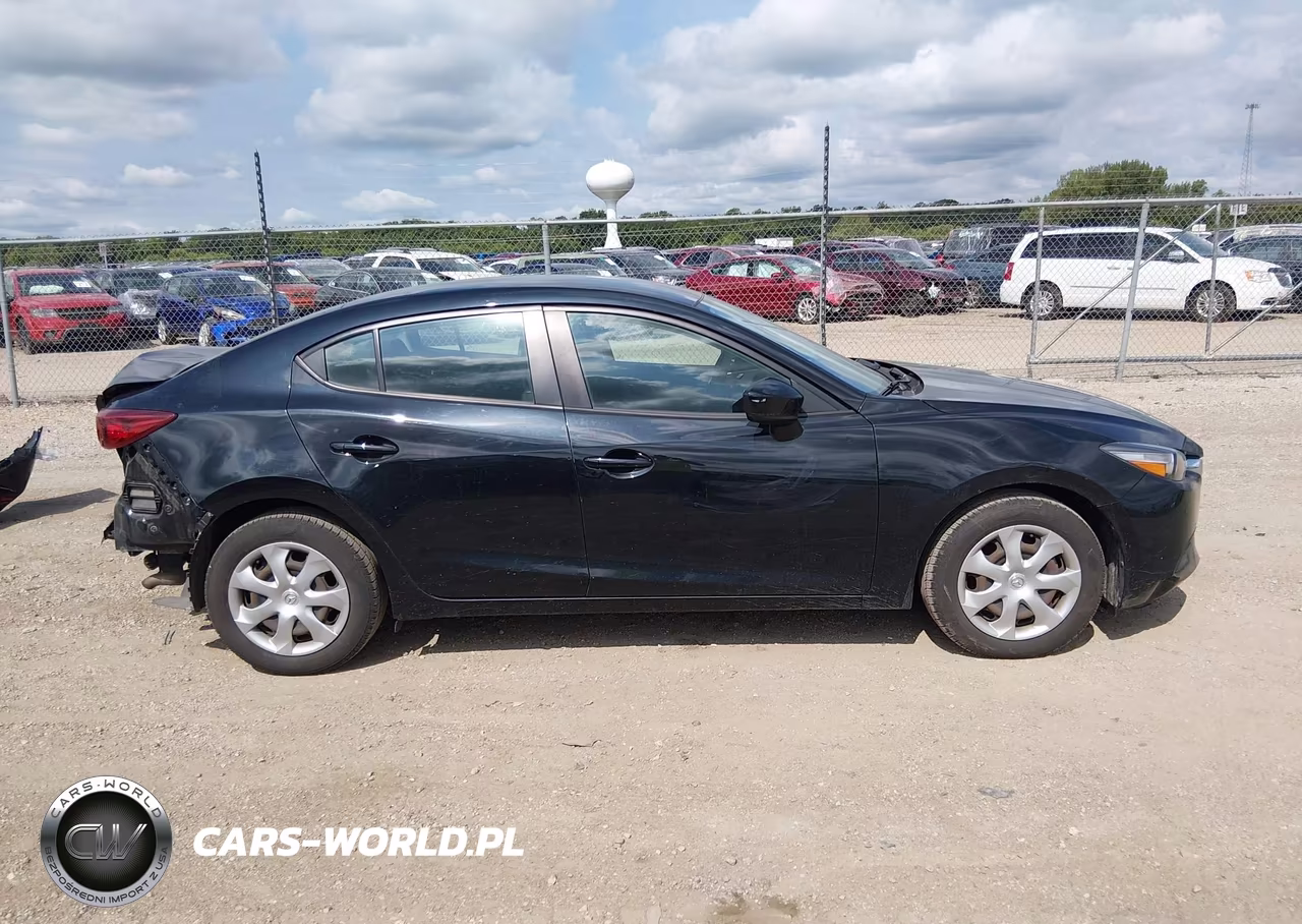 2018 Mazda Mazda3 Sport VIN:3MZBN1U75JM168414 - 13