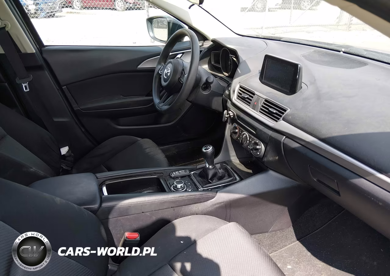 2018 Mazda Mazda3 Sport VIN:3MZBN1U75JM168414 - 5