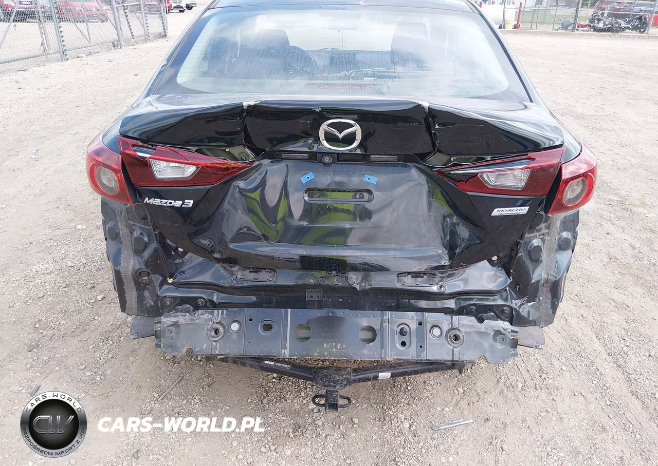 2018 Mazda Mazda3 Sport VIN:3MZBN1U75JM168414 - 6