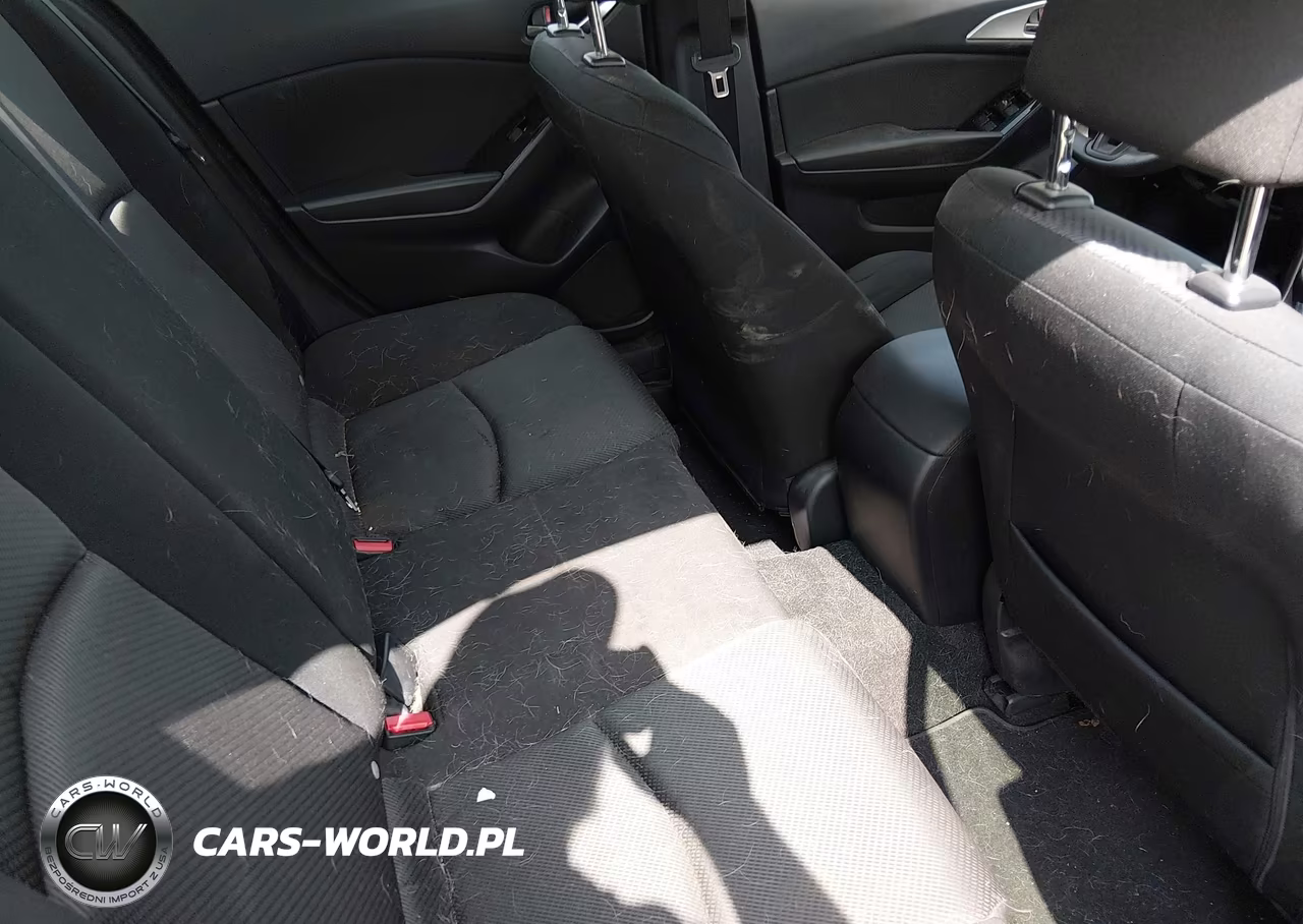 2018 Mazda Mazda3 Sport VIN:3MZBN1U75JM168414 - 8