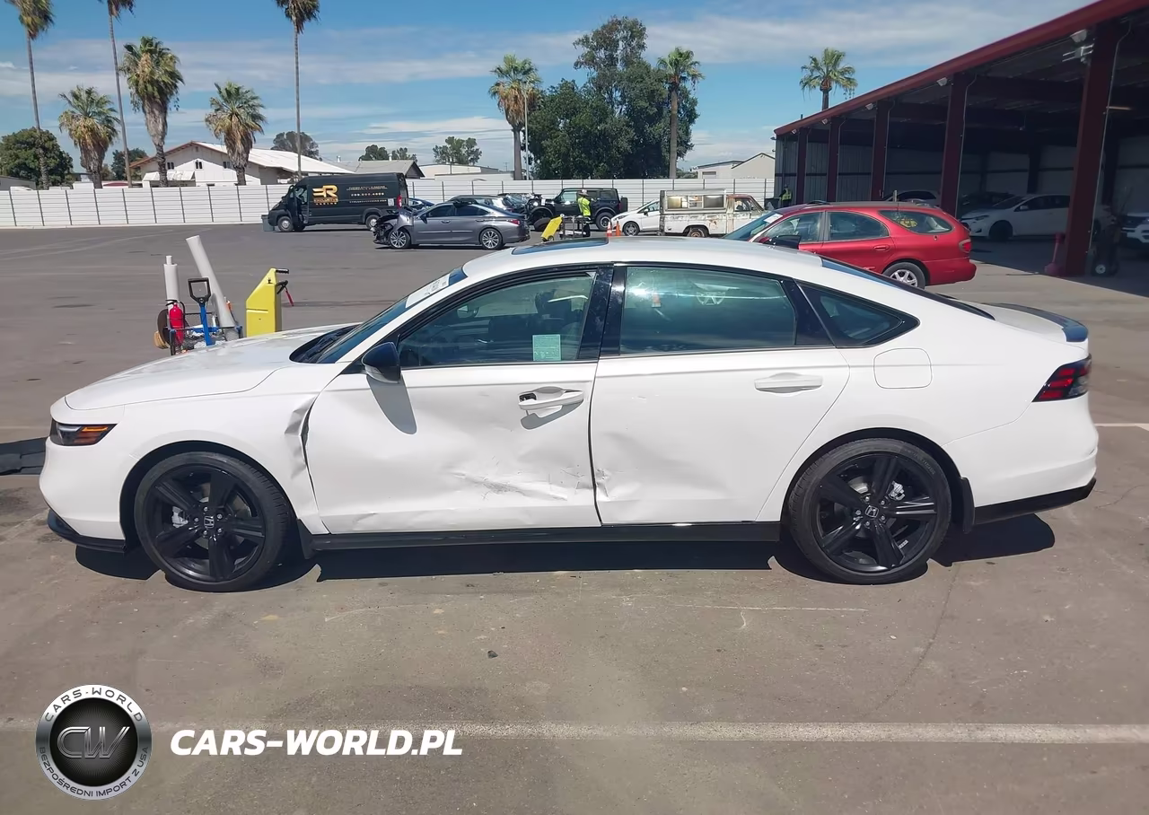 2026 Honda Accord Hybrid Sport-L VIN:1HGCY2F72TA038559 - 14