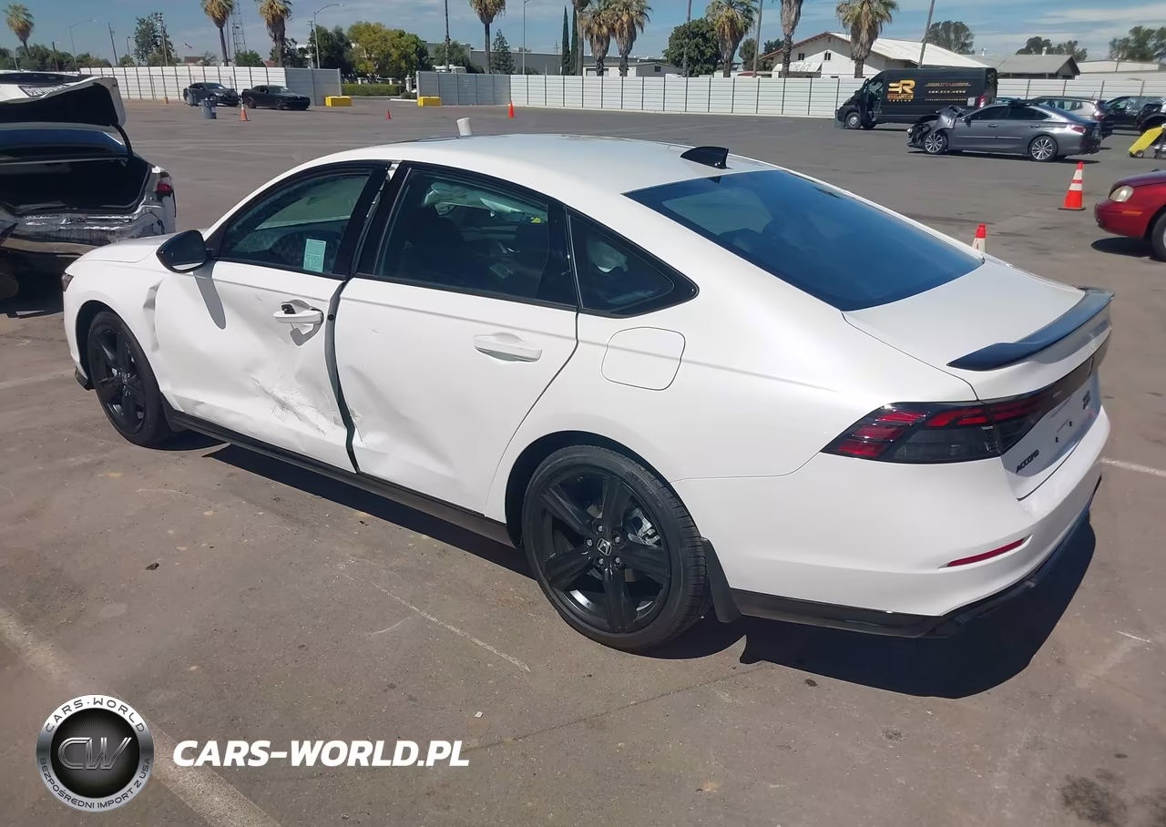 2026 Honda Accord Hybrid Sport-L VIN:1HGCY2F72TA038559 - 3