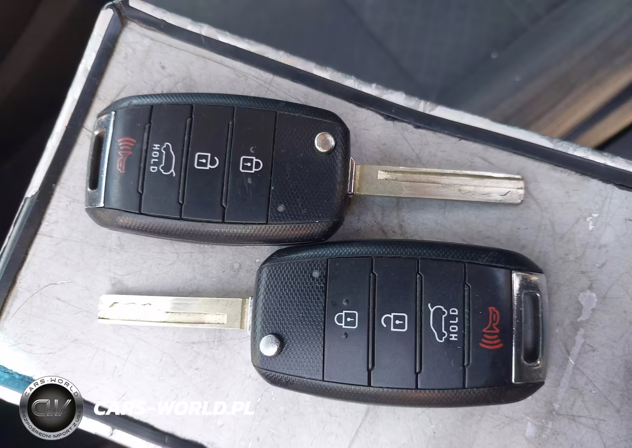2018 Kia Sorento 3.3L Lx VIN:5XYPG4A55JG389998 - 11