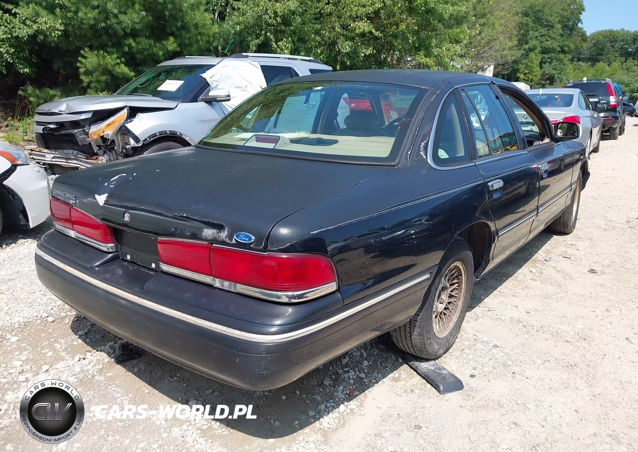 1997 Ford Crown Victoria Lx VIN:2FALP74W6VX225506 - 4