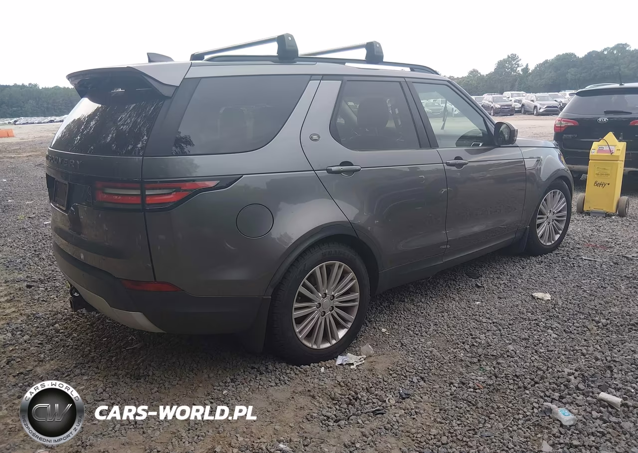 2017 Land Rover Discovery Hse VIN:SALRRBBV5HA005680 - 4