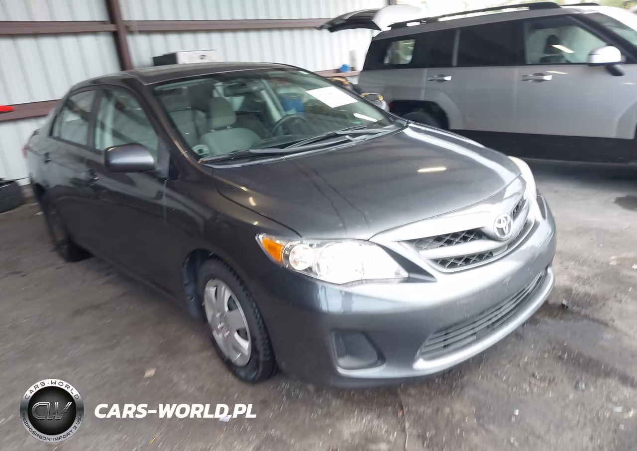 2011 Toyota Corolla Le – zdjęcie 1 z 11