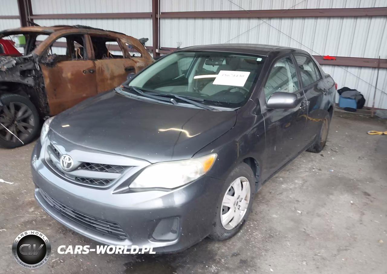 2011 Toyota Corolla Le VIN:2T1BU4EEXBC599894 - 2