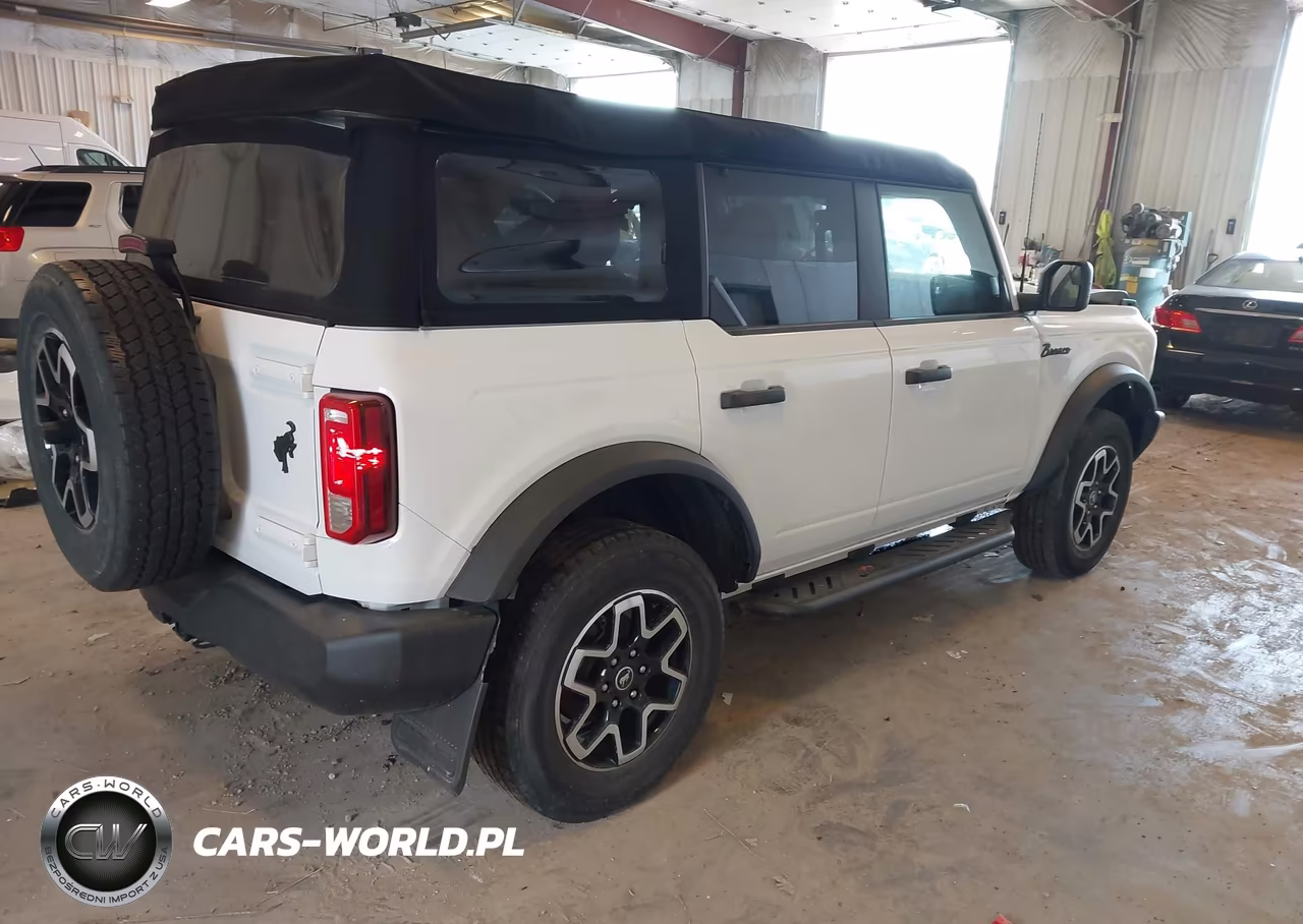 2023 Ford Bronco Big Bend VIN:1FMDE5BHXPLB13199 - 4
