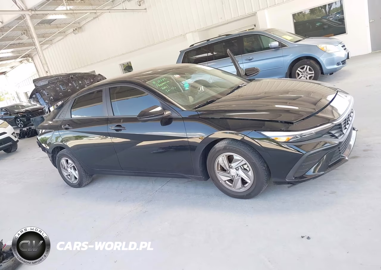 2025 Hyundai Elantra Se VIN:KMHLL4DG2SU929956 - 13