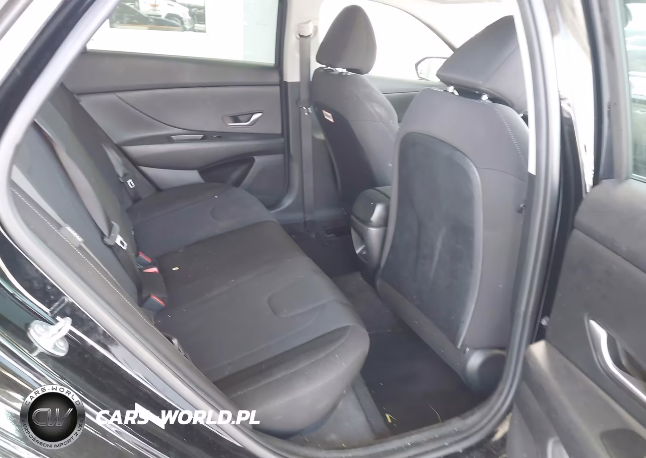 2025 Hyundai Elantra Se VIN:KMHLL4DG2SU929956 - 8