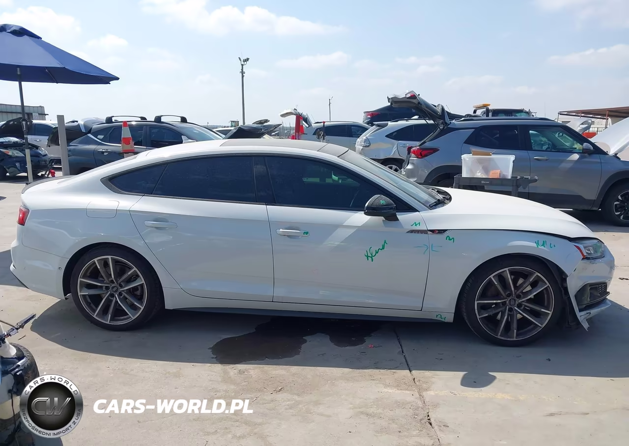 2019 Audi A5 45 Premium VIN:WAUFNCF56KA076686 - 13