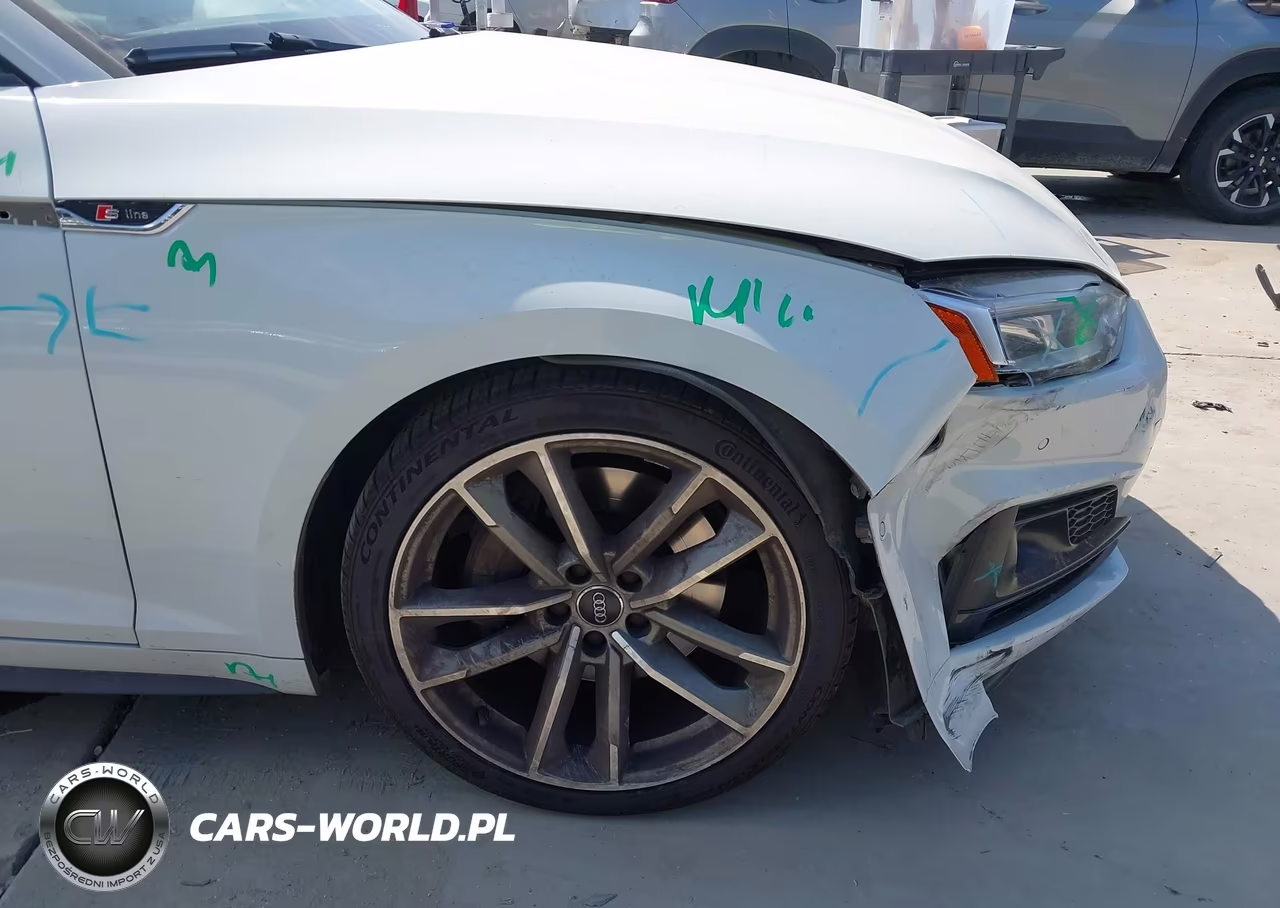 2019 Audi A5 45 Premium VIN:WAUFNCF56KA076686 - 17