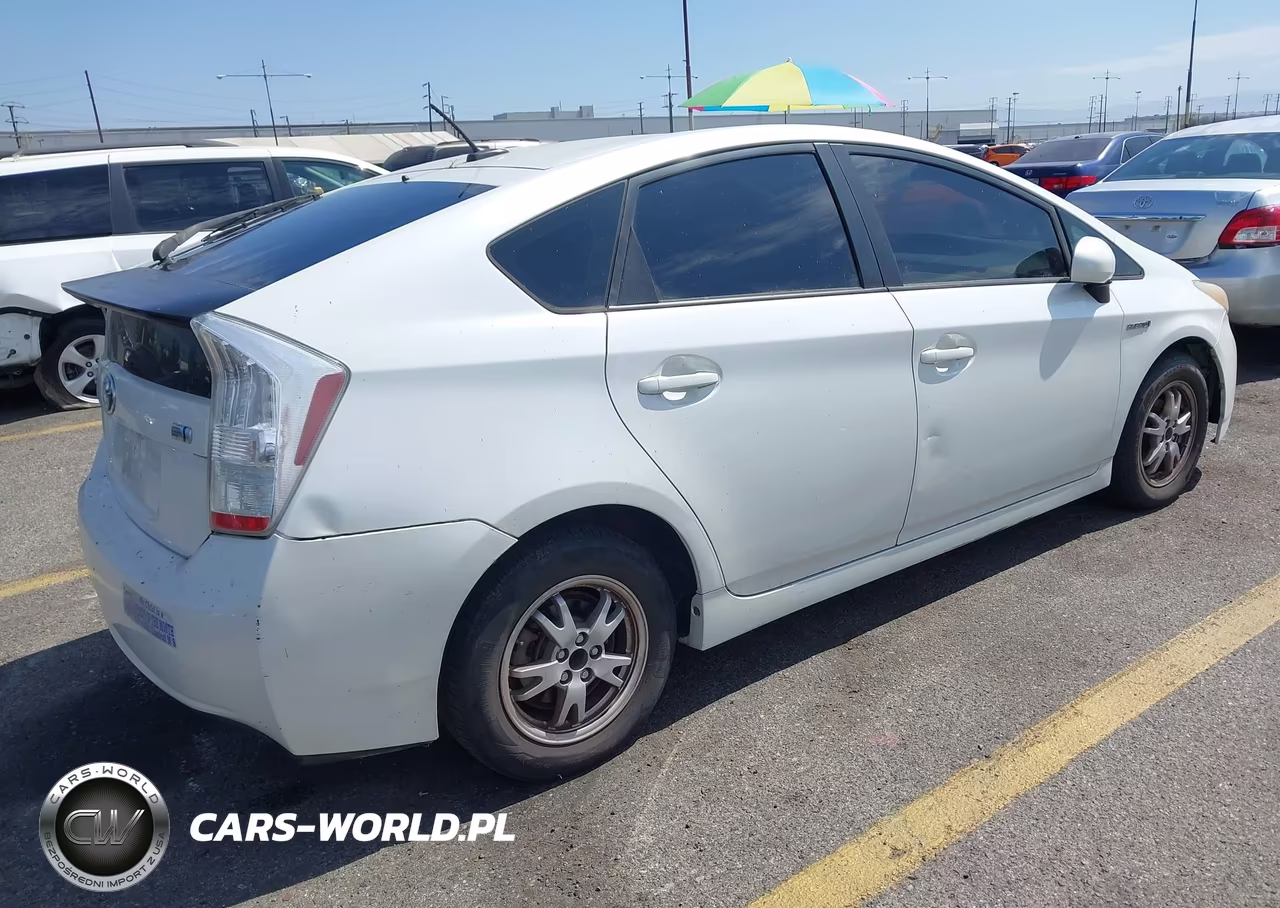 2010 Toyota Prius Ii VIN:JTDKN3DU2A0007025 - 4