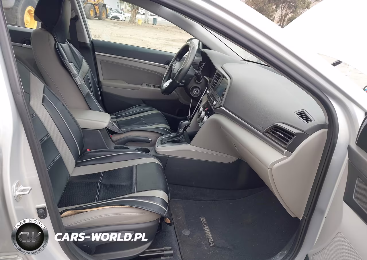 2019 Hyundai Elantra Sel VIN:5NPD84LF6KH469052 - 5