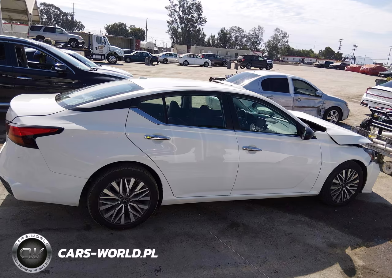 2025 Nissan Altima Sv Fwd VIN:1N4BL4DV2SN354613 - 13