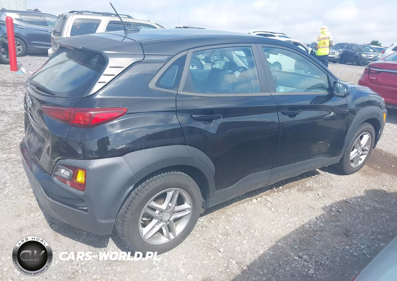2019 Hyundai Kona Se VIN:KM8K12AA5KU272074 - 4