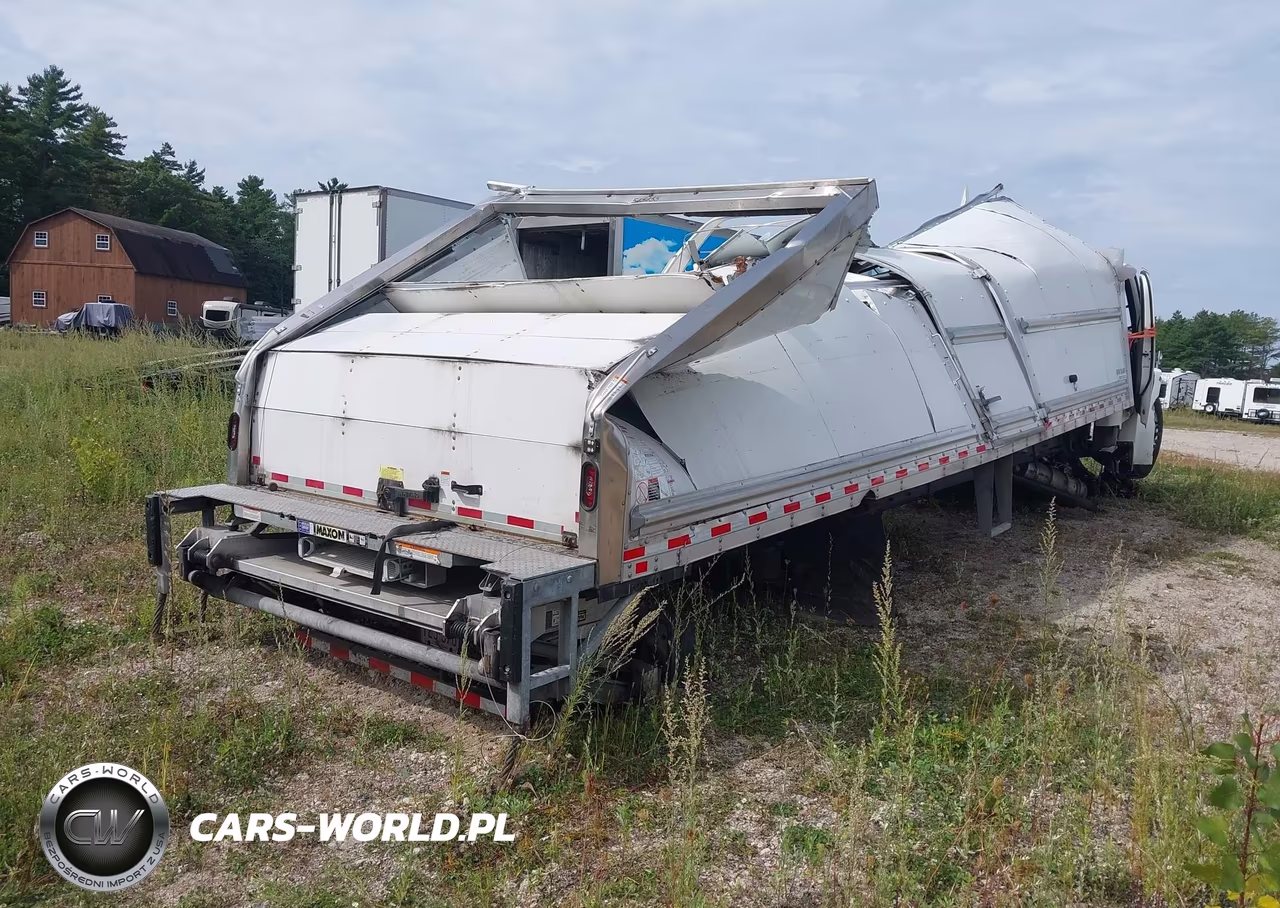 2023 Freightliner M2 106 VIN:3ALACWFC5PDNT1264 - 4