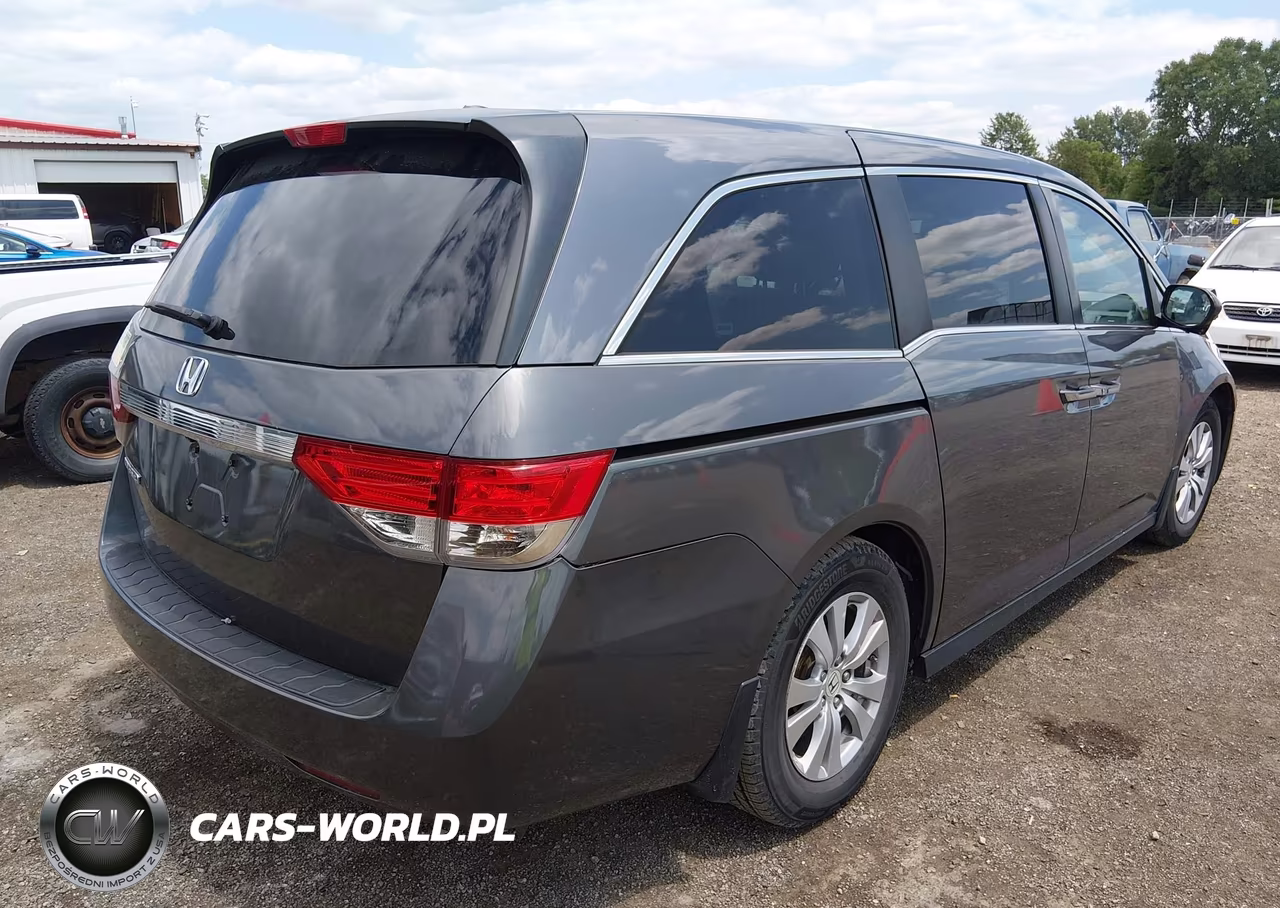 2015 Honda Odyssey Ex-L VIN:5FNRL5H63FB005403 - 4