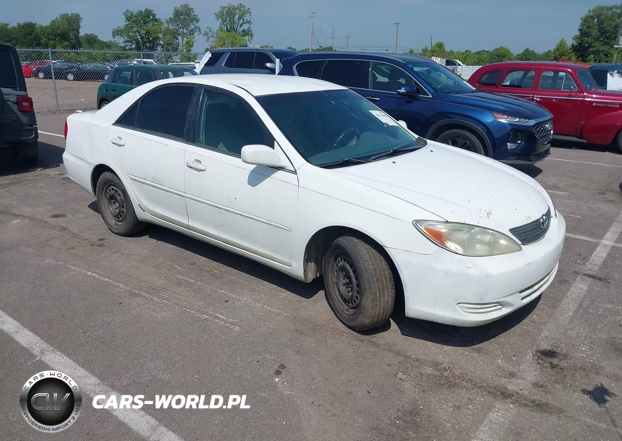 2004 Toyota Camry Le