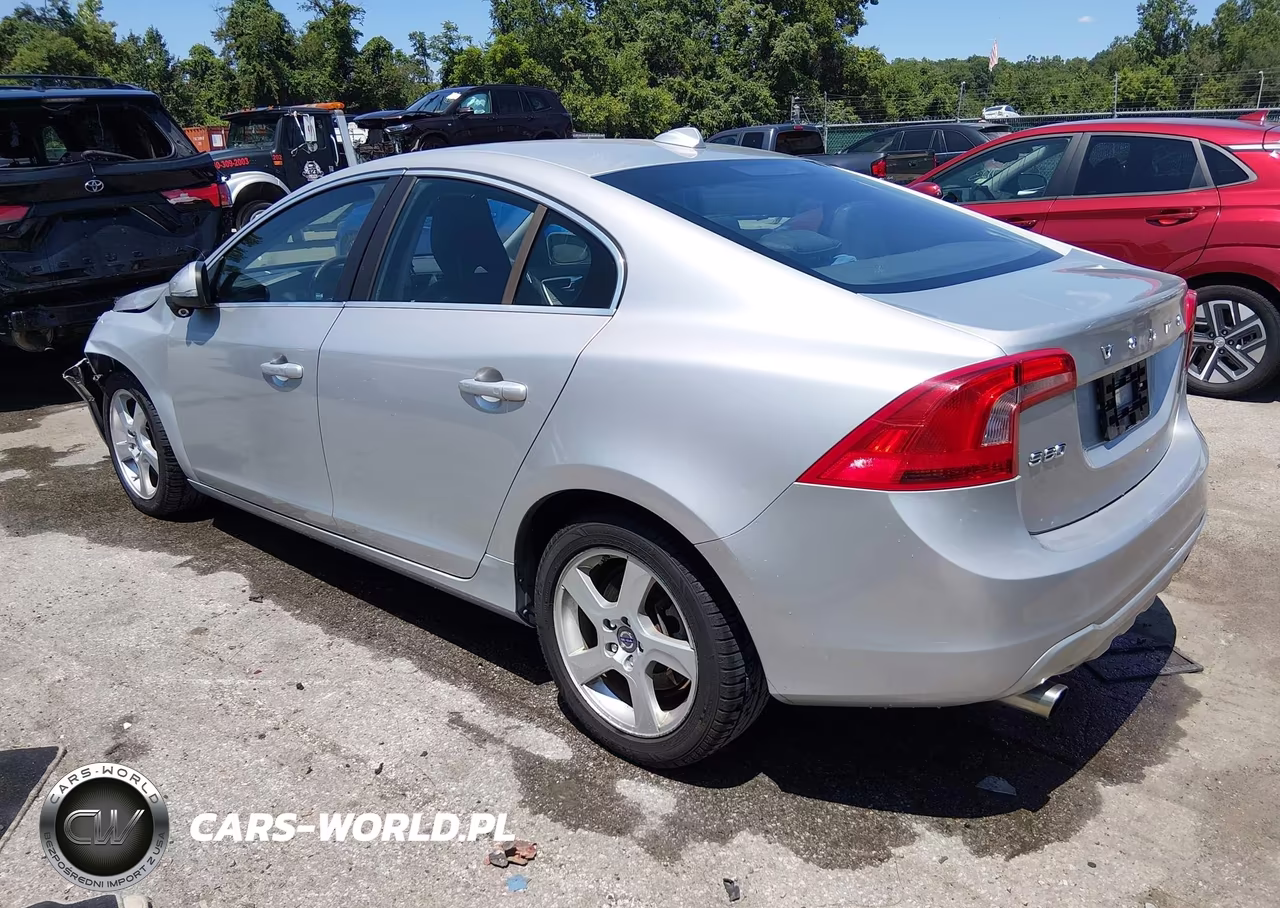 2012 Volvo S60 T5 VIN:YV1622FS5C2054941 - 3