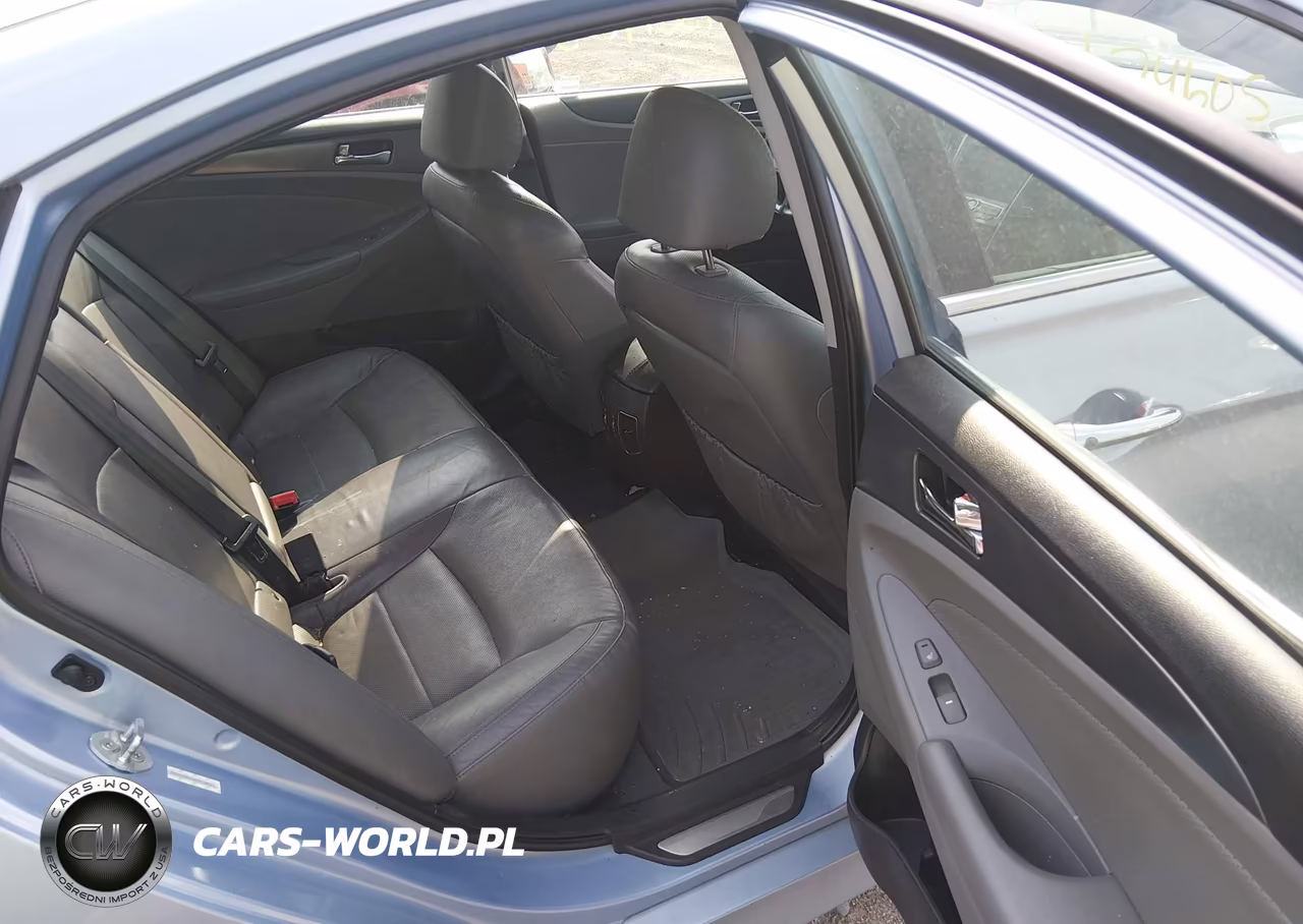 2013 Hyundai Sonata Hybrid Limited VIN:KMHEC4A41DA075842 - 8