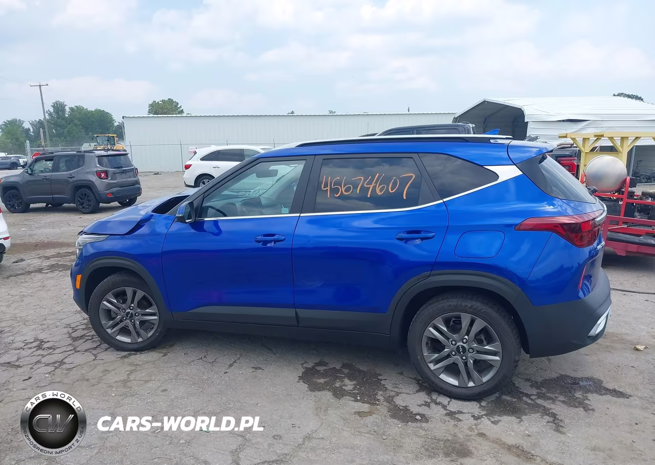 2022 Kia Seltos S VIN:KNDEU2AA9N7329890 - 14