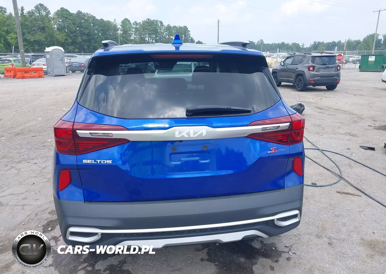 2022 Kia Seltos S VIN:KNDEU2AA9N7329890 - 16