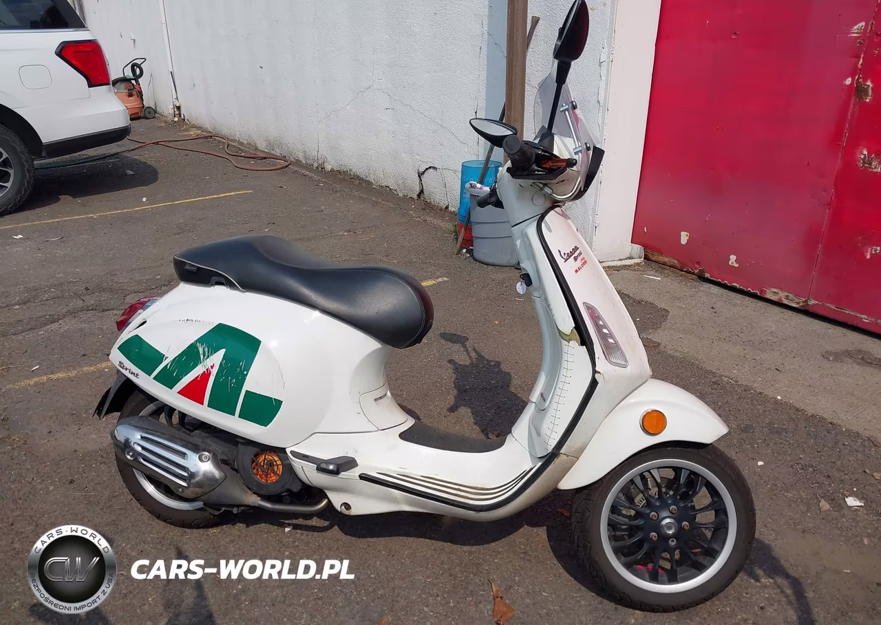 2017 Vespa Sprint 150 3V VIN:ZAPM818G8H5401844 - 12