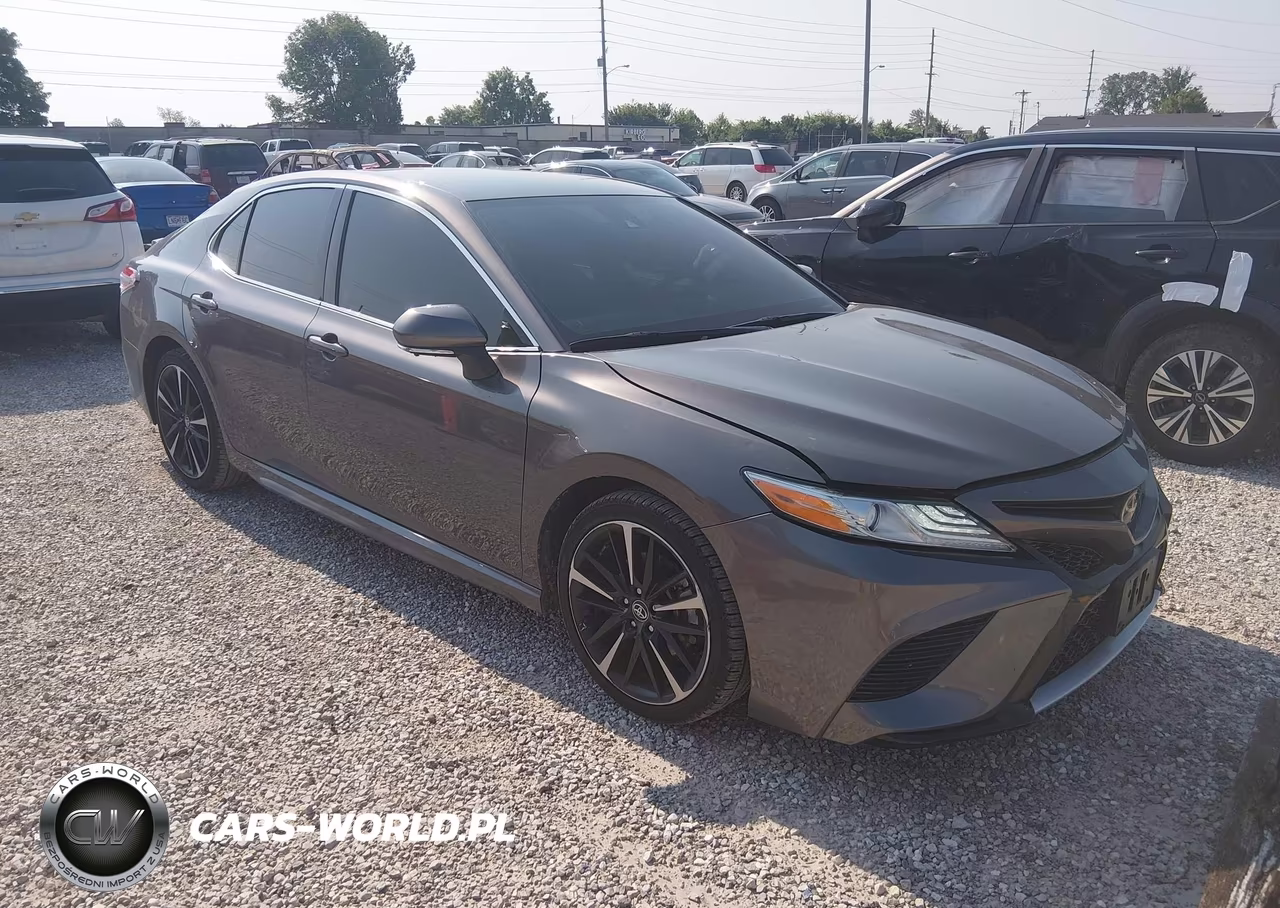 2020 Toyota Camry Xse – zdjęcie 1 z 17