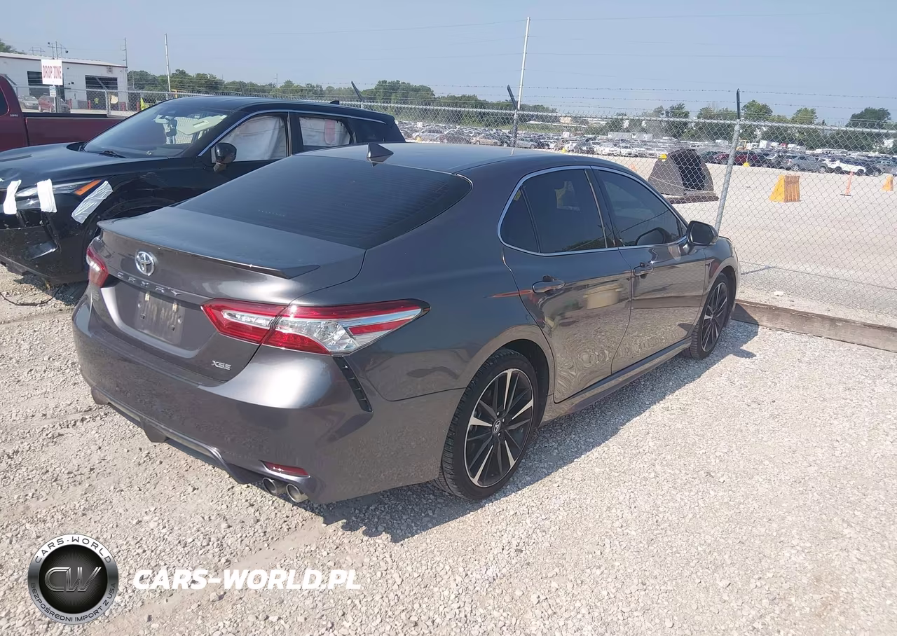 2020 Toyota Camry Xse VIN:4T1K61AK3LU944753 - 4